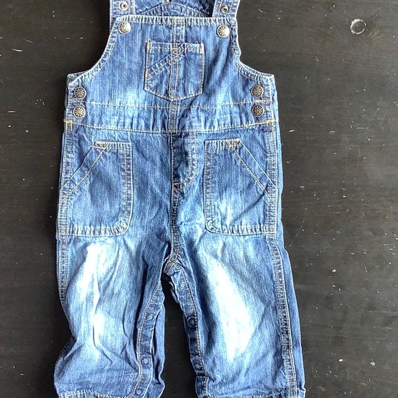 9m Overalls Duo - Picture 2 of 7
